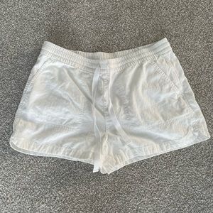 JCREW Seaside white linen shorts